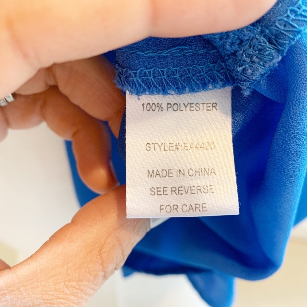 Elodie sheer blue v-neck top Medium - Picture 6 of 6